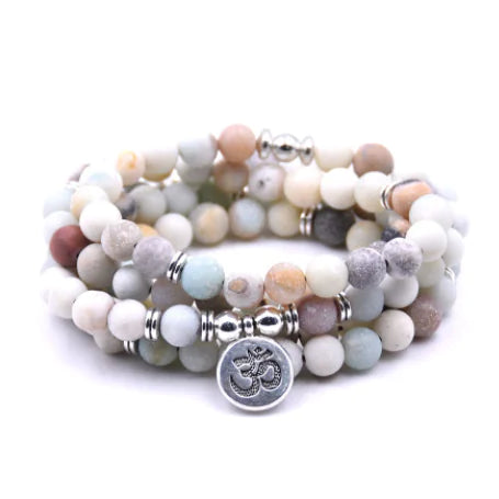 Pendant Bracelet with Natural Gemstones